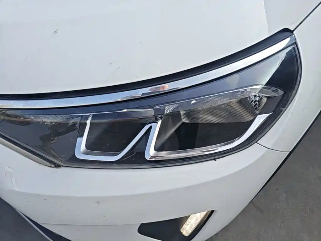 Фото 24 - Citroën C3-XR