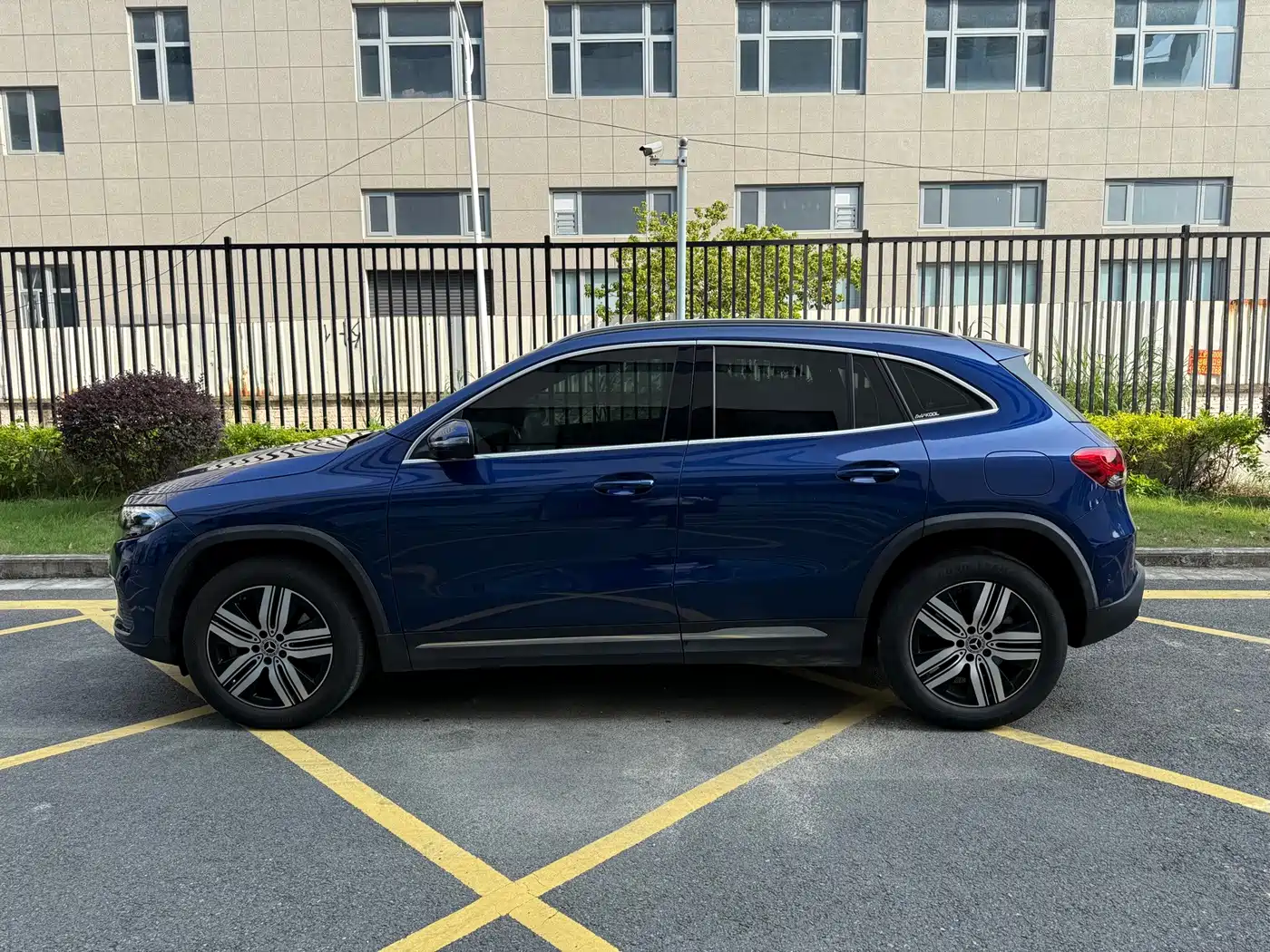 Mercedes-Benz EQA 2023 2023 EQA 260