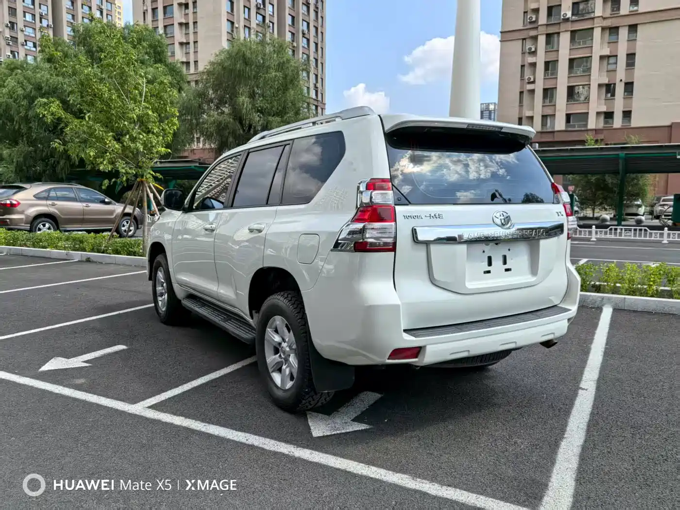 Toyota Prado 2016 2.7L Auto Luxury Edition фото 8