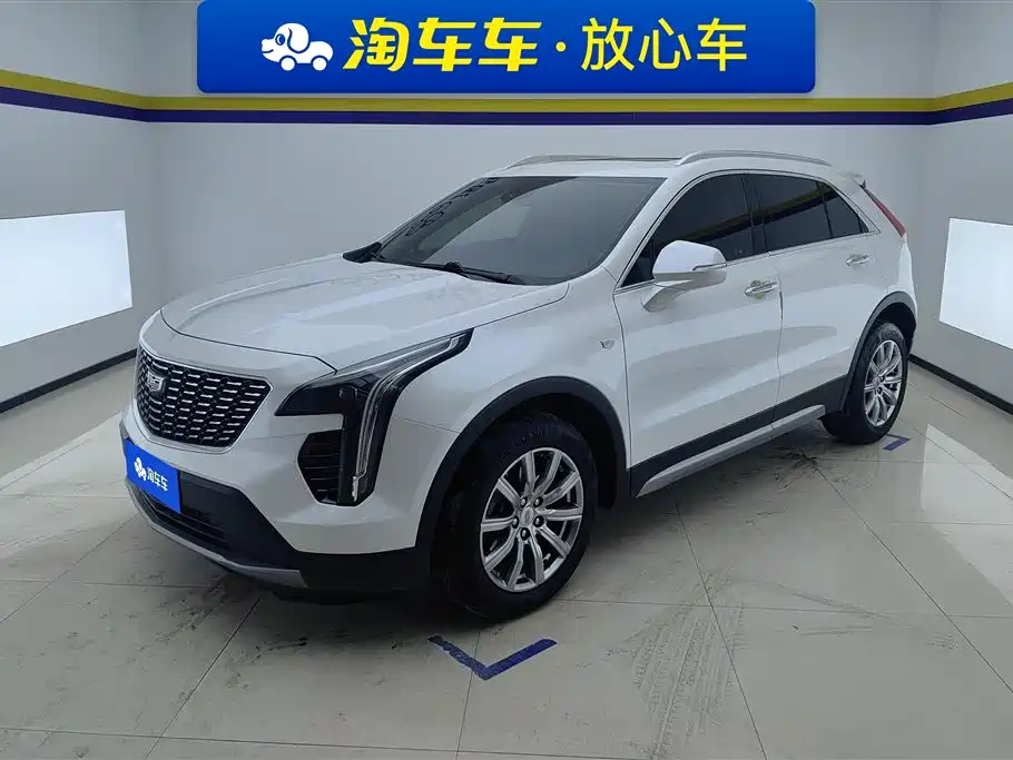 Cadillac XT4 2022 28T FWD Luxury