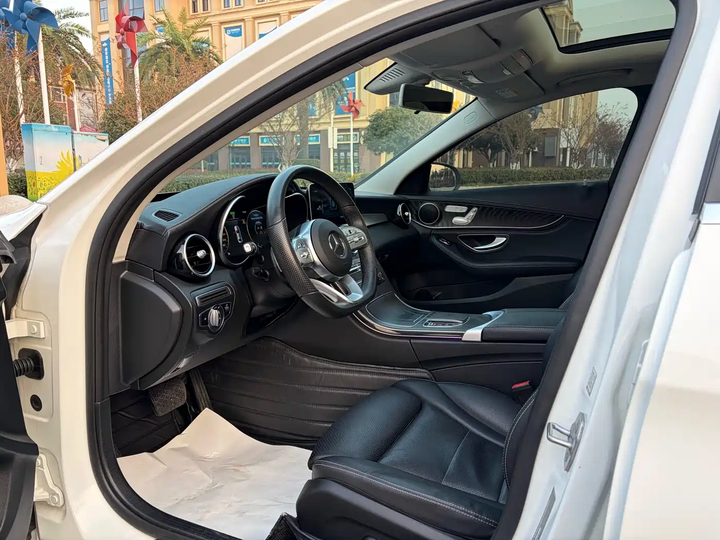 Mercedes-Benz C-Class 2020 Facelift C 260 L Sport фото 4
