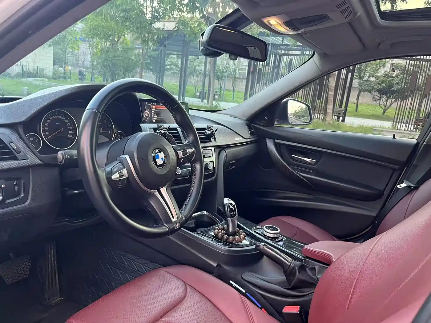BMW 3 Series 2014 320Li Fashion фото 10