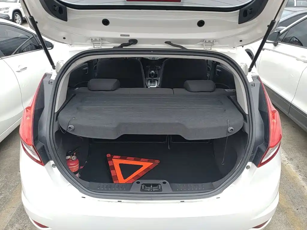 Ford Fiesta 2015 2013 Hatchback 1.5L Automatic Fashion