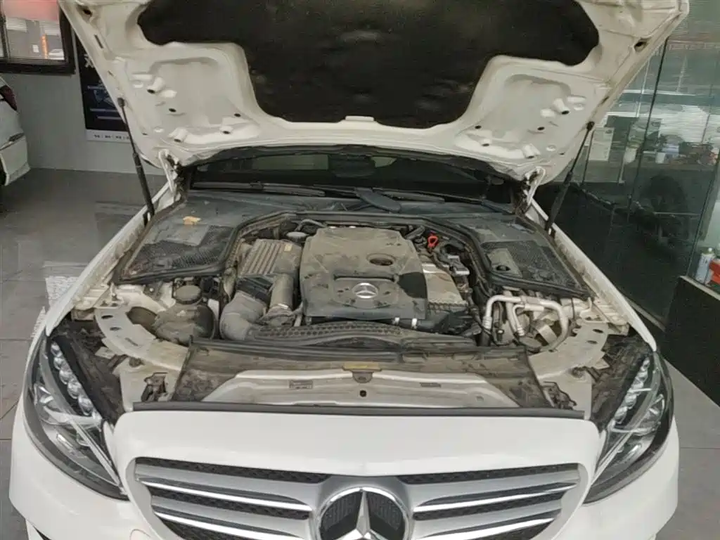 Mercedes-Benz C-Class 2016 C 180 L Sport фото 20
