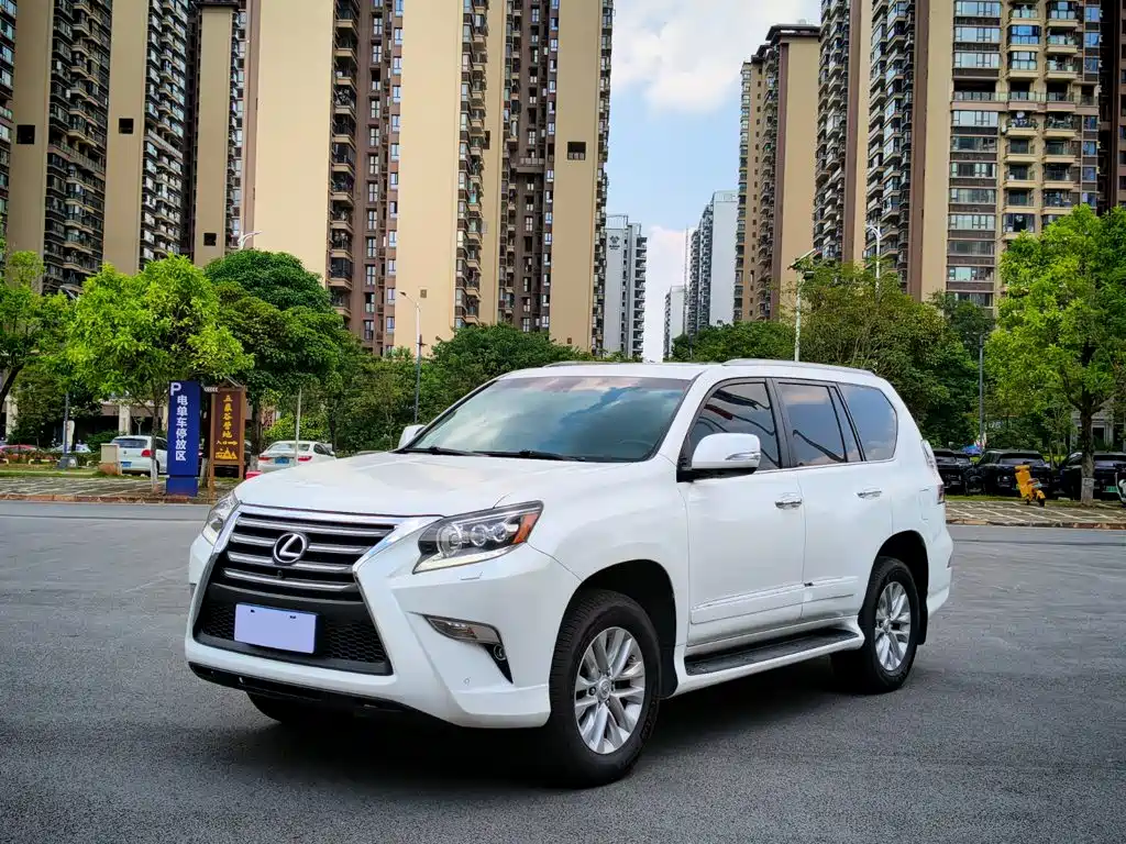Photo 1 - Lexus GX