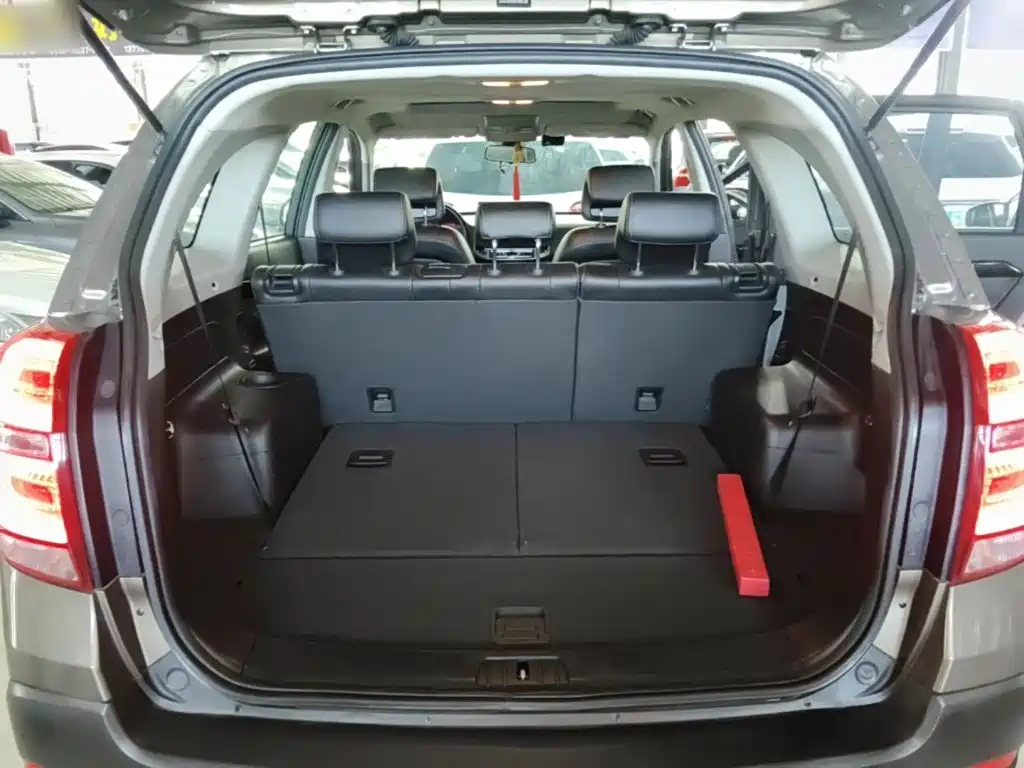 Chevrolet Captiva 2016 2015 2.4L AWD Flagship 7-Seater