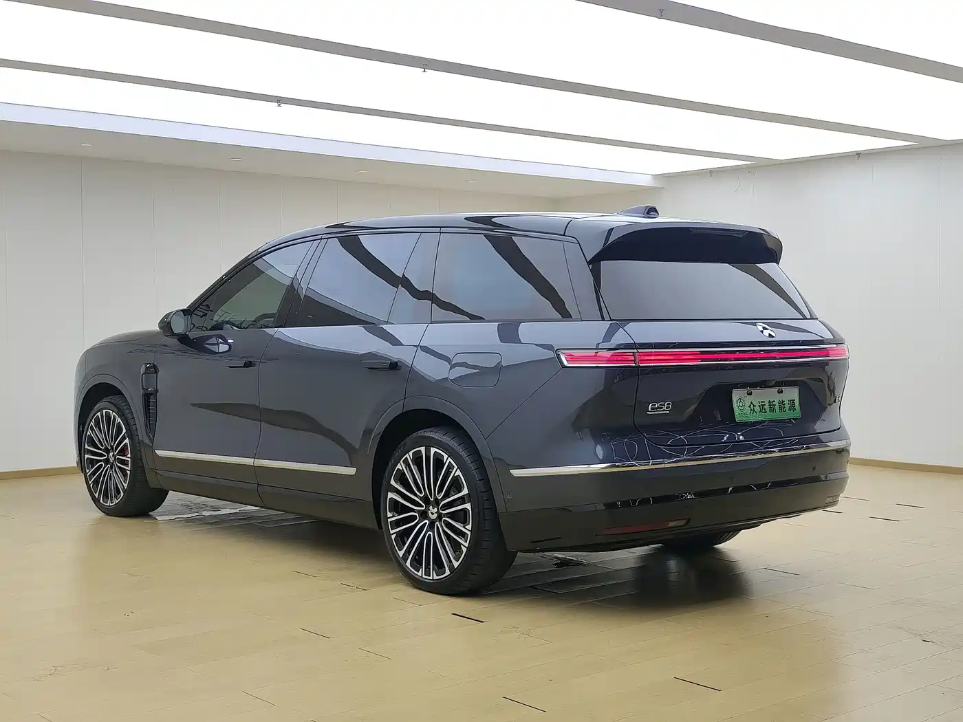 NIO ES8 2025 2025 Base Model