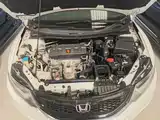 Фото 20 - Honda Jade