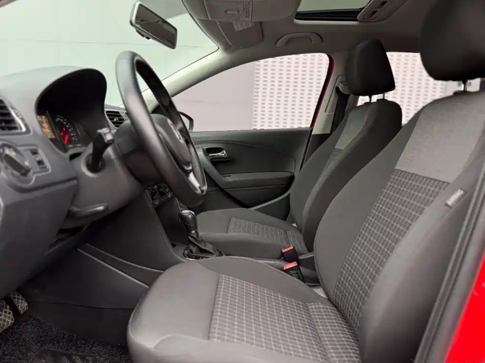 Volkswagen Polo 2016 2016 1.6L Automatic Comfort