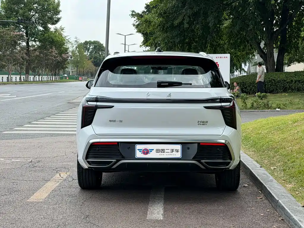 Hongqi HS3 PHEV 2026 2024 PHEV 115km Power Edition