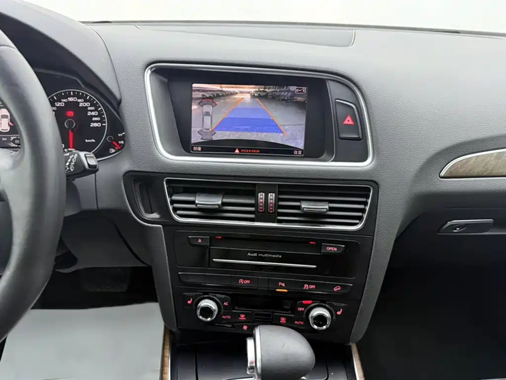 Audi Q5 2018 2013 40 TFSI Comfort