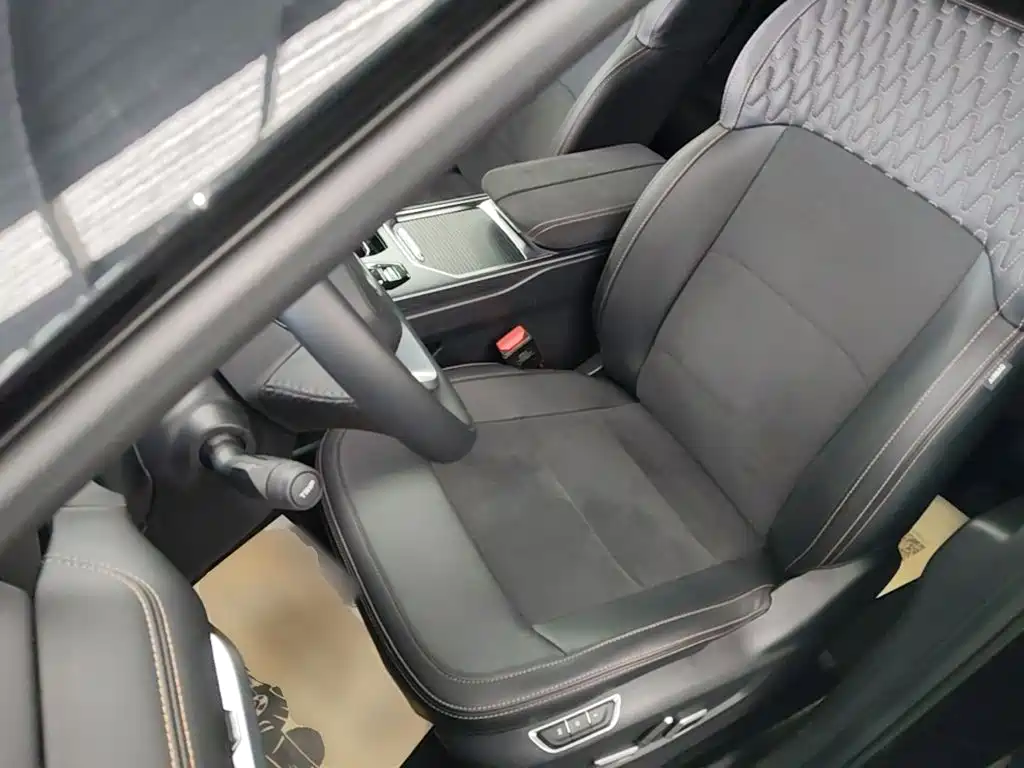 Geely Haoyue L 2025 2025 2.0T DCT Exclusive