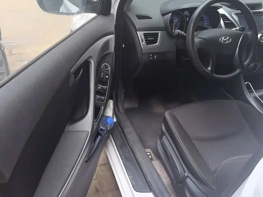 Photo 7 - Hyundai Langdong