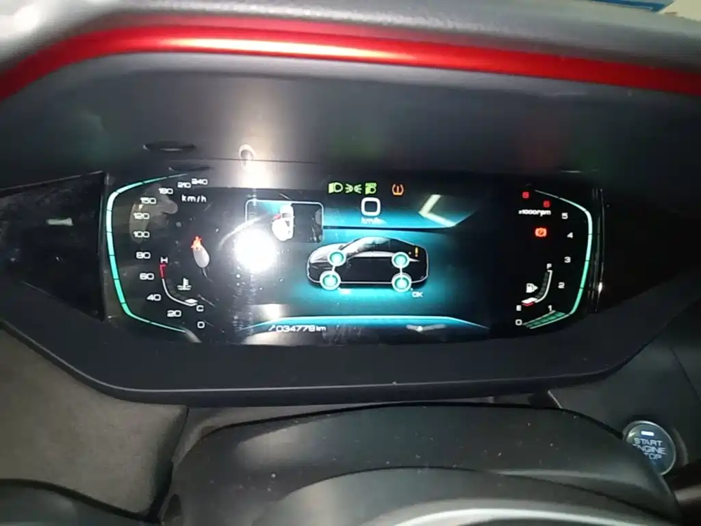 Dongfeng Aeolus Yixuan MAX 2022 2021 1.5T Dark Night Edge