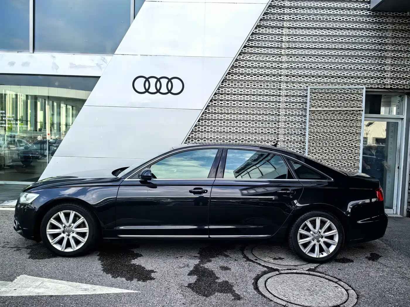 Фото 3 - Audi A6L