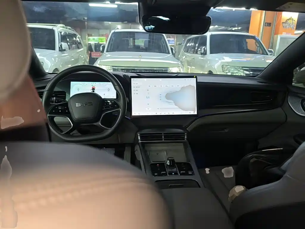 BYD Seal 2024 2023 DM-i 1.5L 121km Premium
