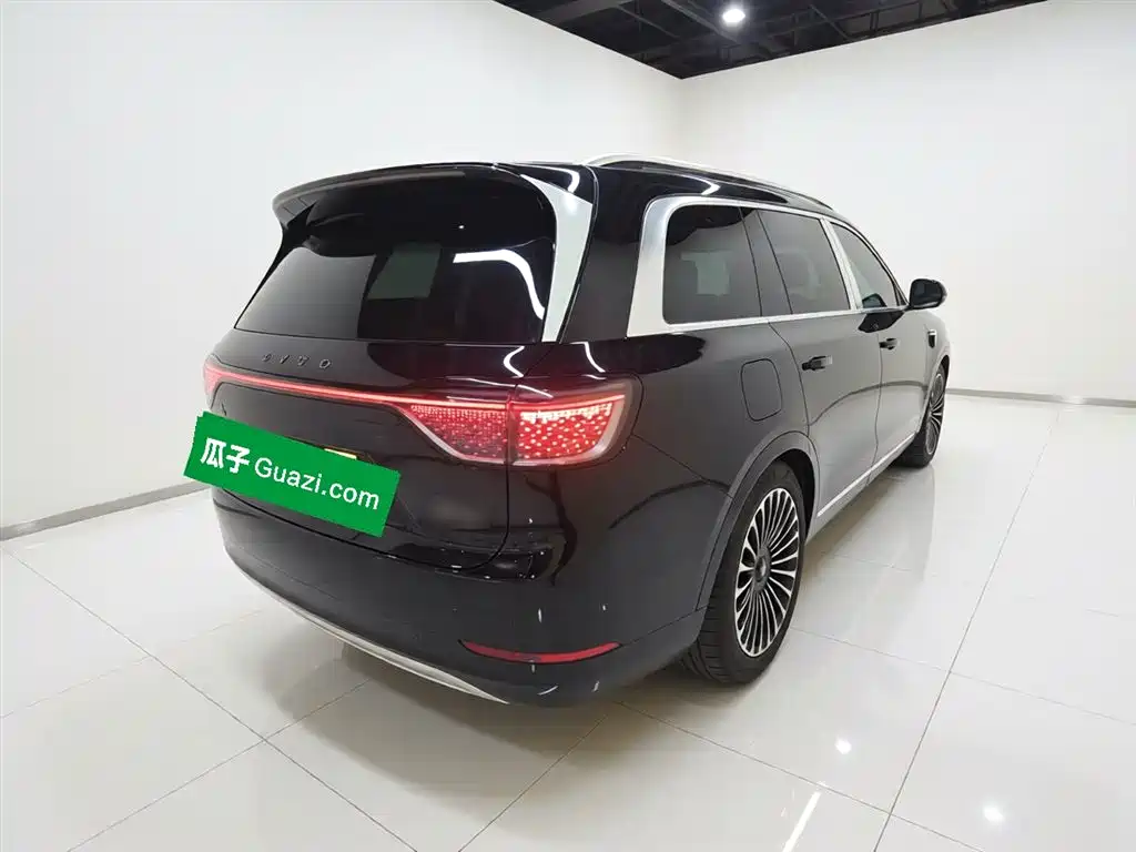 AITO Wenjie AITO M9 2025 Extended Range Ultra 52kWh 6-Seater фото 7