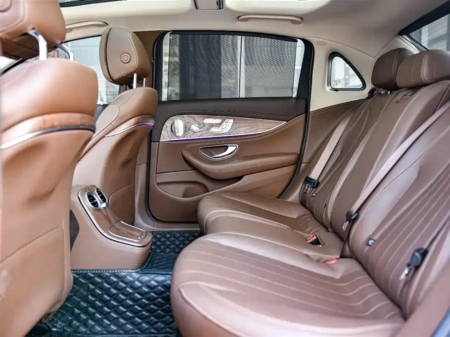 Mercedes-Benz E-Class 2022 E 300 L Luxury фото 19