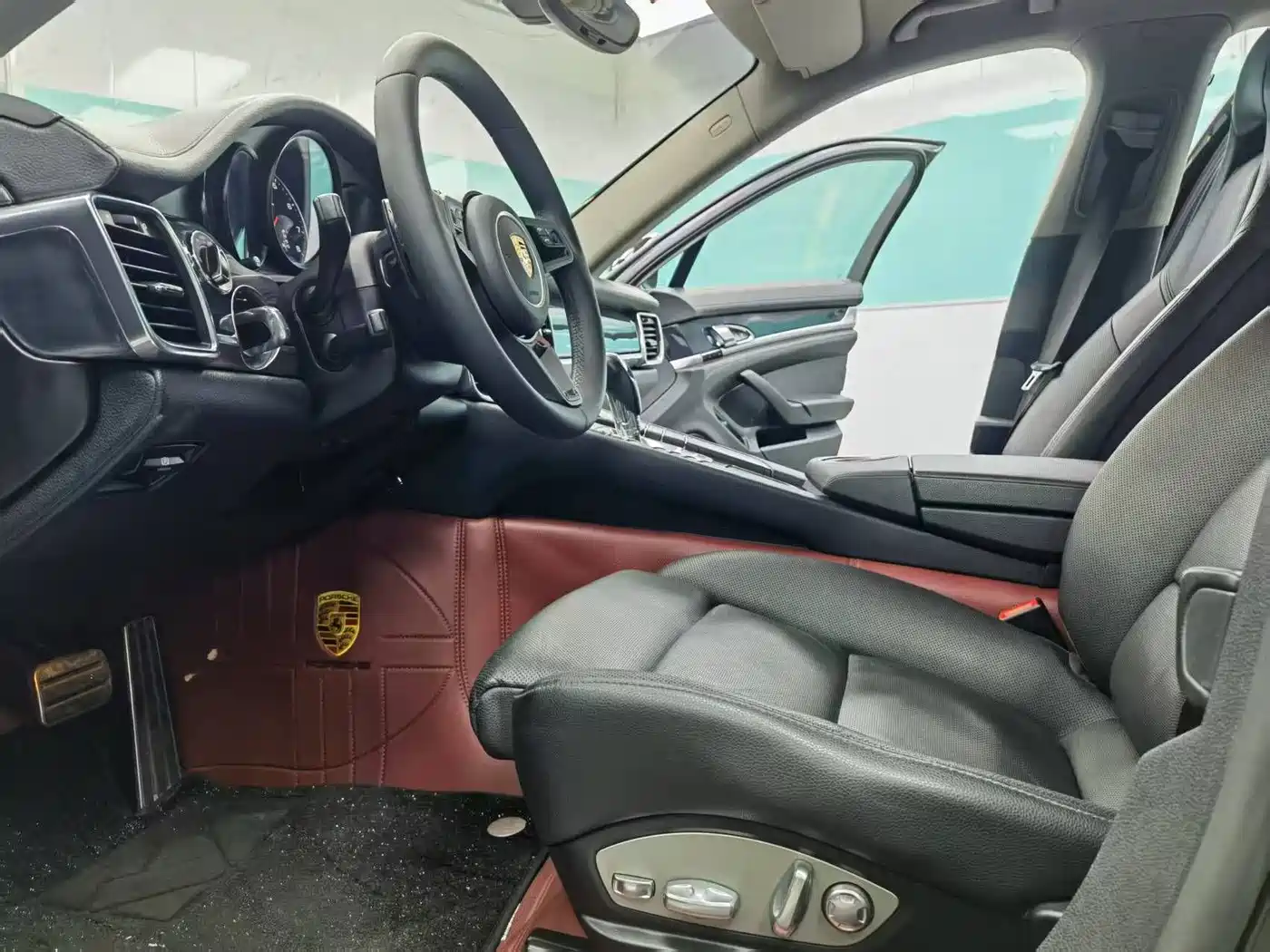 Porsche Panamera 2014 Panamera 4 3.0T фото 10