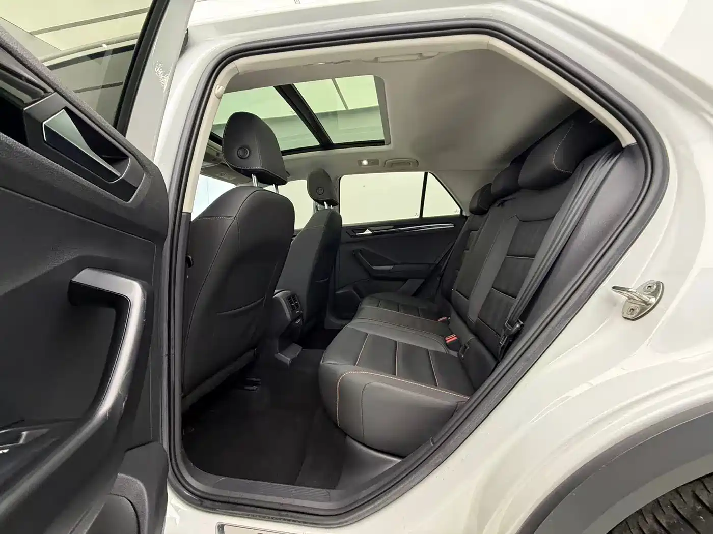 Volkswagen T-ROC 2021 280TSI DSG 2WD Comfort Connected фото 11