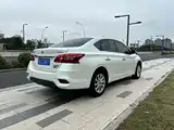 Photo 5 - Nissan Sylphy