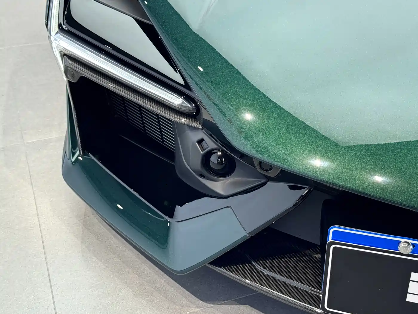 Lamborghini Revuelto 2023 6.5L PHEV Standard фото 6