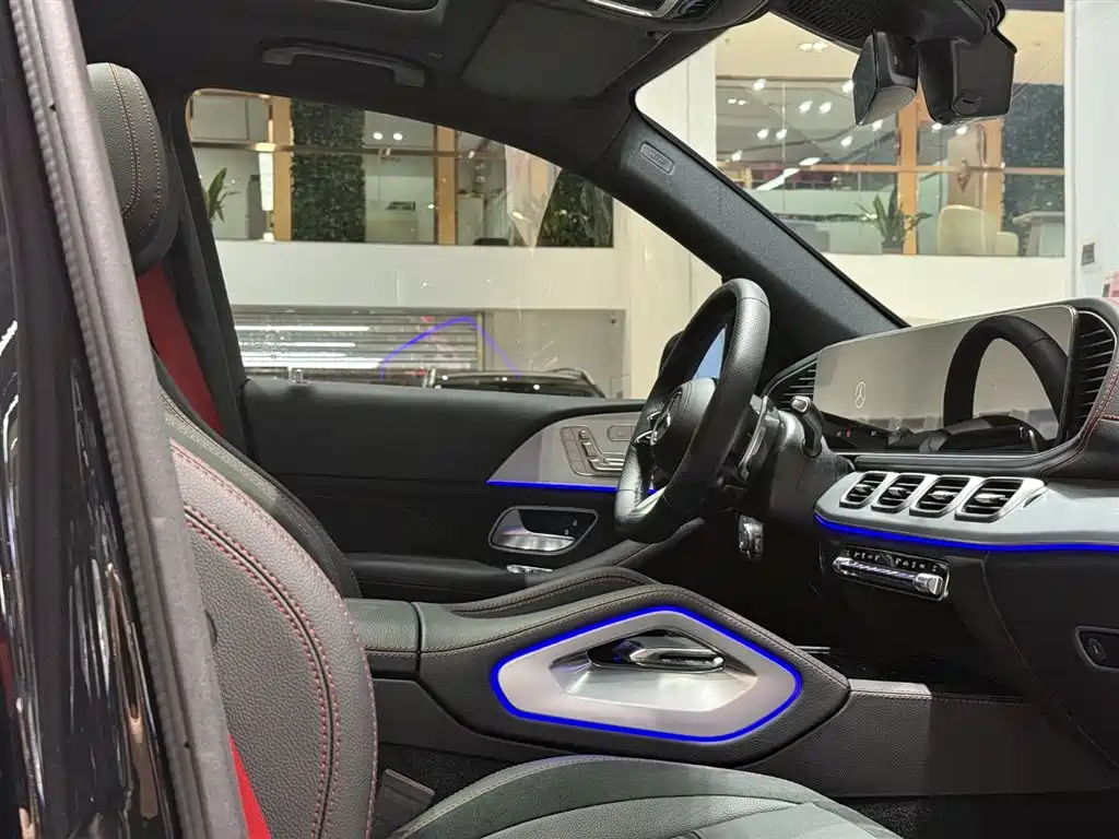 Mercedes-Benz GLE AMG 2025 Facelift AMG GLE 53 4MATIC+ фото 25