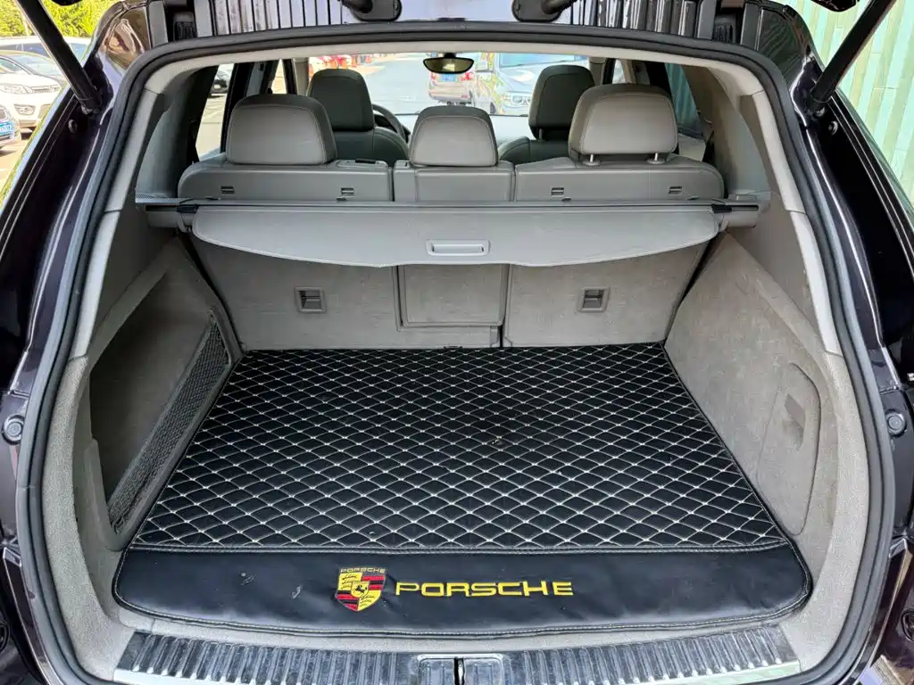 Фото 11 - Porsche Cayenne