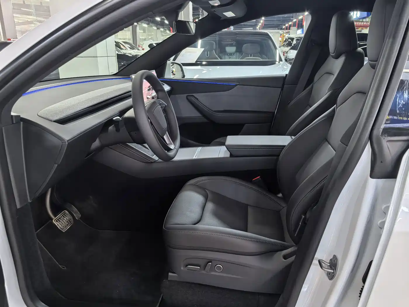 Tesla Model Y 2026 2026 Rear-Wheel Drive