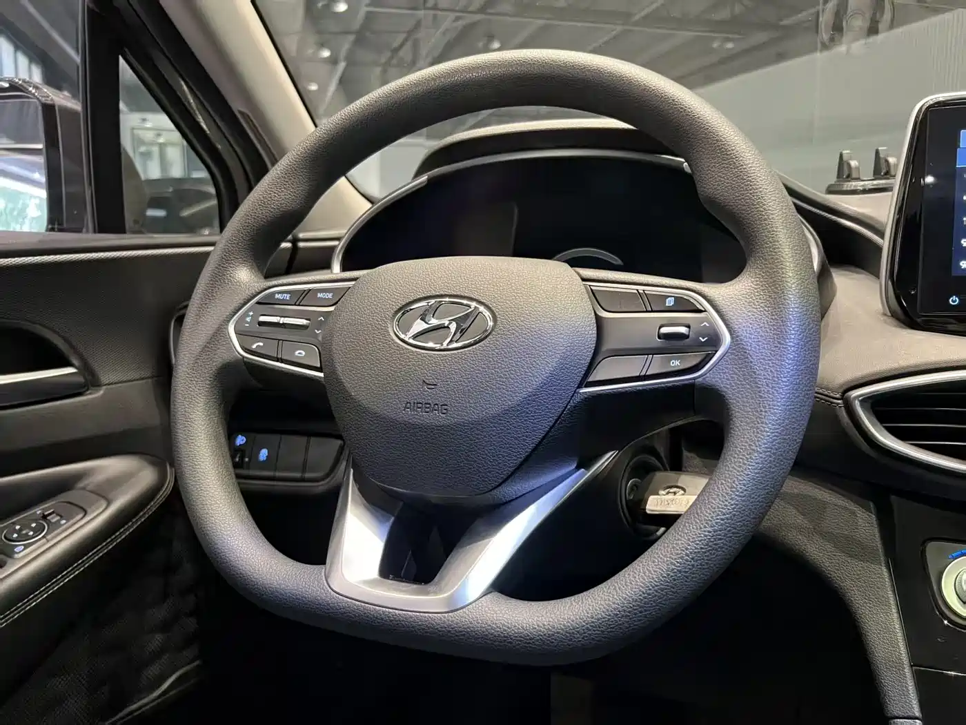 Hyundai Santa Fe 2020 380 TGDi Auto 2WD GL Elite фото 8