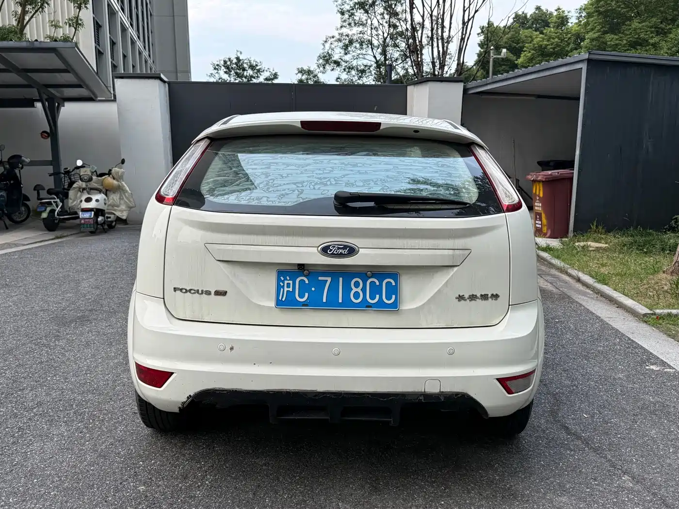 Photo 11 - Ford Focus