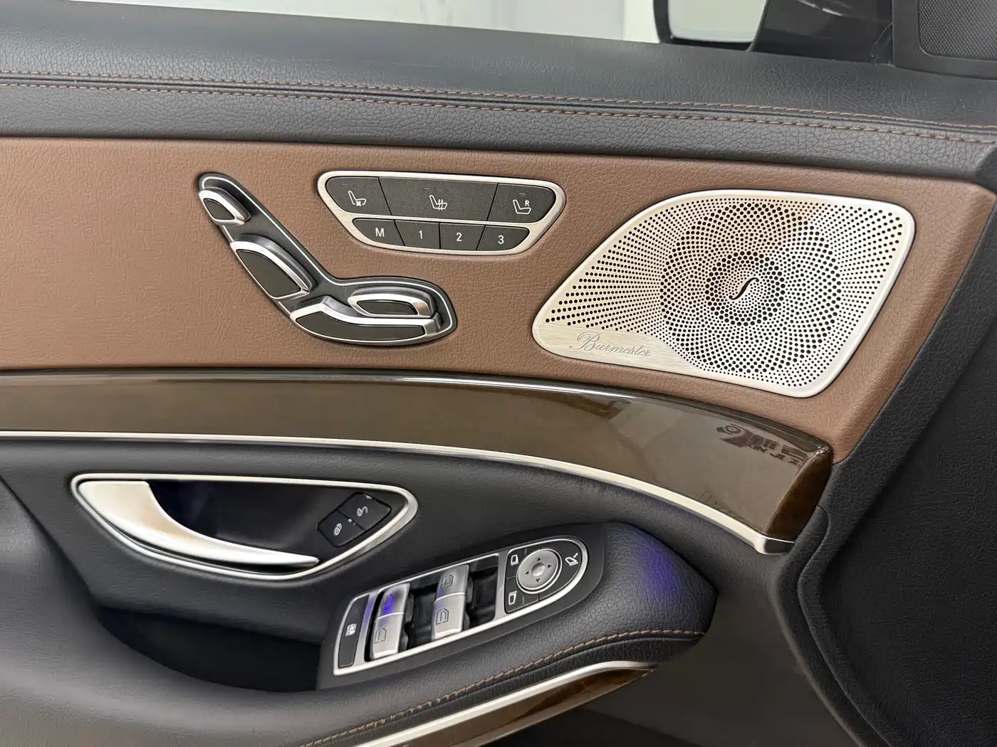 Mercedes-Benz Maybach S-Class 2015 S 400 4MATIC фото 14