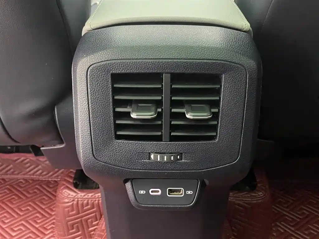 Volkswagen Tharu 2025 New Edge 1.5L Aspiration Edition фото 23