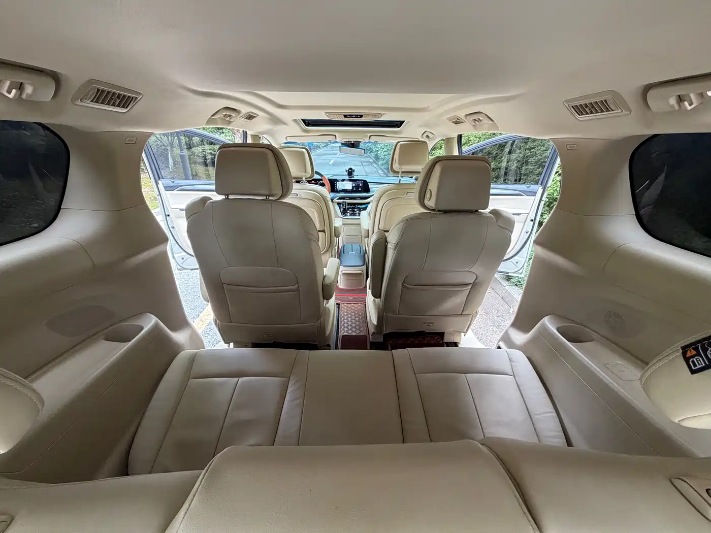 Фото 8 - Buick GL8