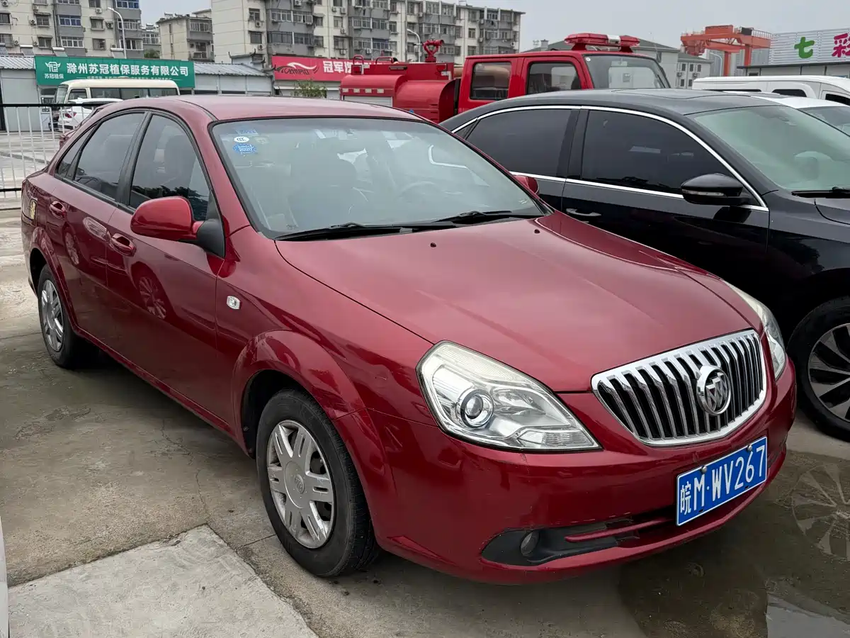 Buick Excelle 2013 1.5L Automatic Classic фото 2