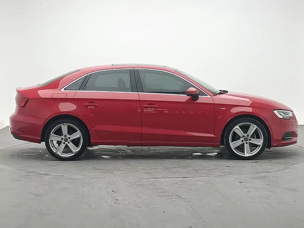 Фото 4 - Audi A3