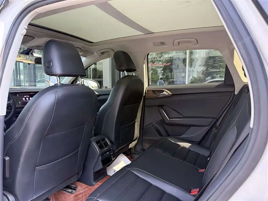 Volkswagen Tharu 2021 Model 280TSI 2WD Comfort Edition фото 14