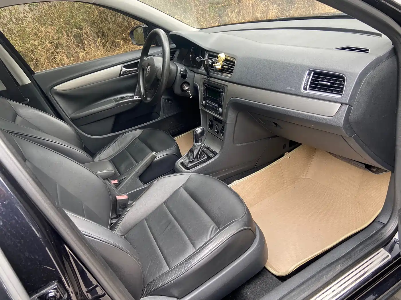 Volkswagen Lavida 2013 2013 Model 1.4TSI DSG Luxury