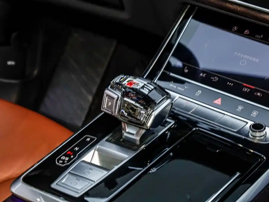 Audi Q7 2020 55 TFSI quattro S line Sport фото 28