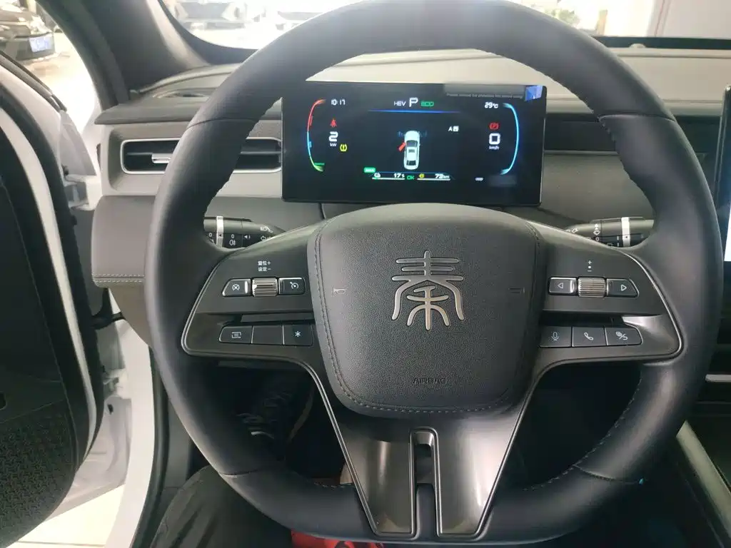 Фото 11 - BYD Qin PLUS