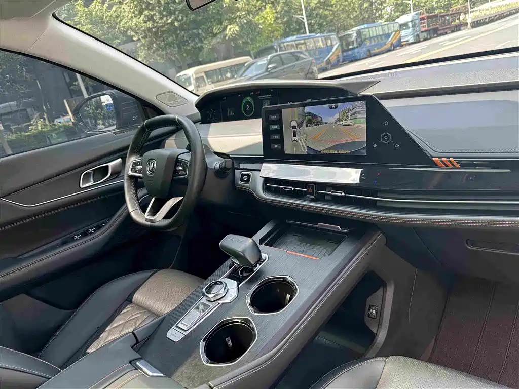 Changan UNI-K 2023 2023 2.0T FWD Joy Leader