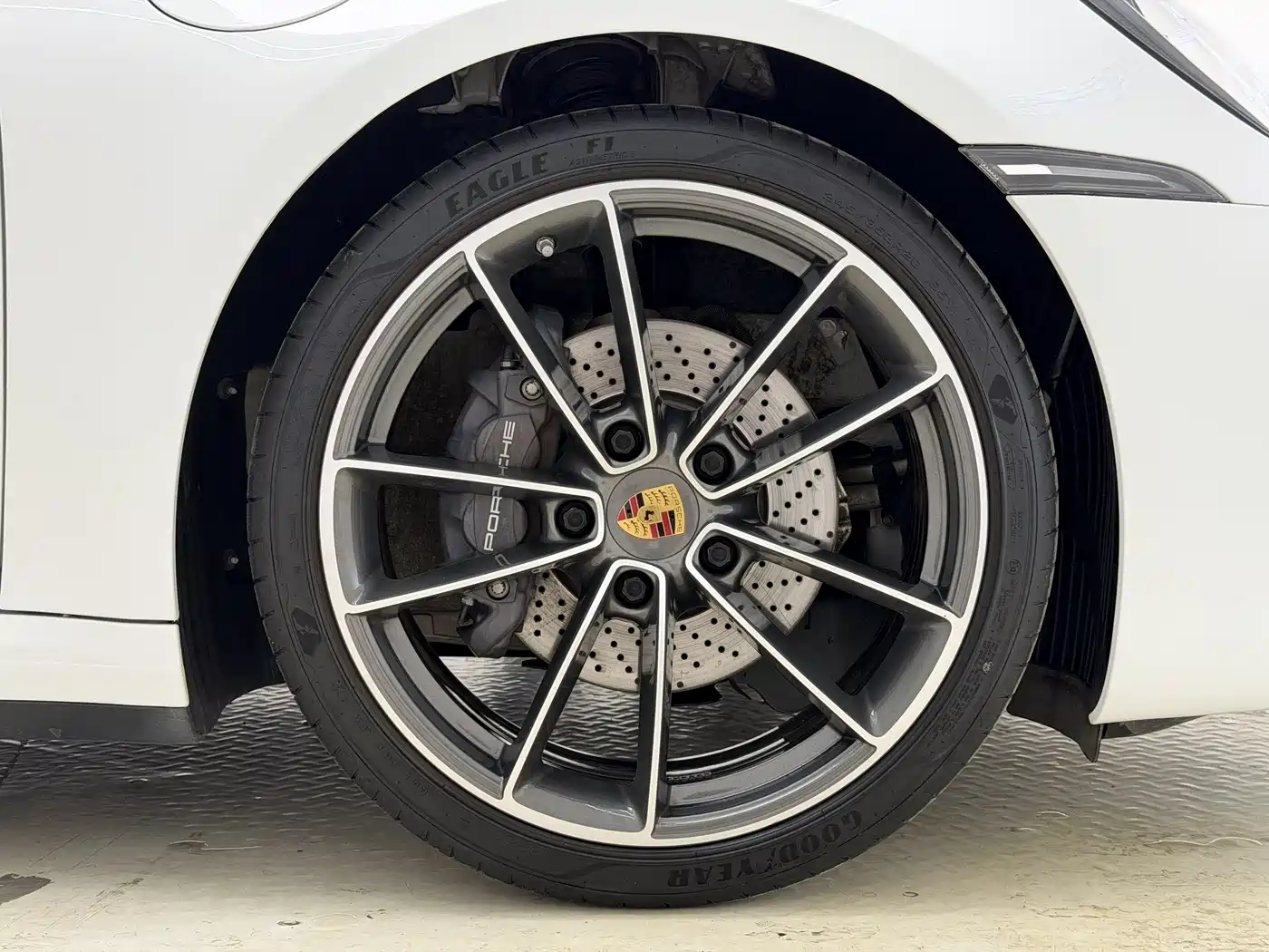 Porsche 911 2023 Carrera 3.0T фото 25