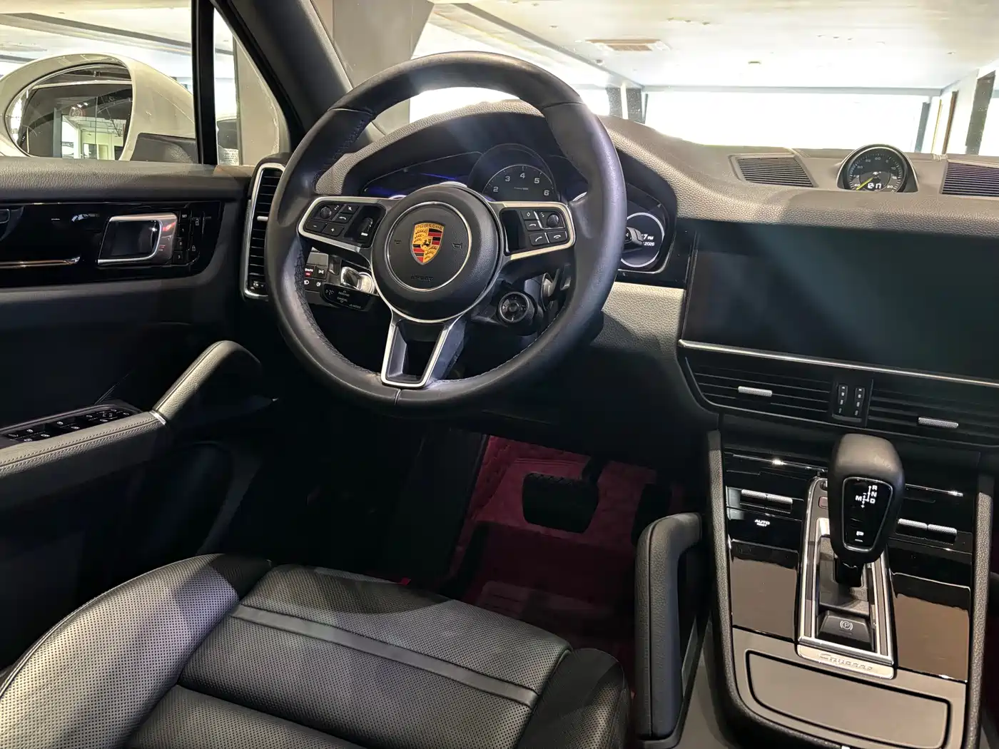 PORSCHE CAYENNE NEW ENERGY