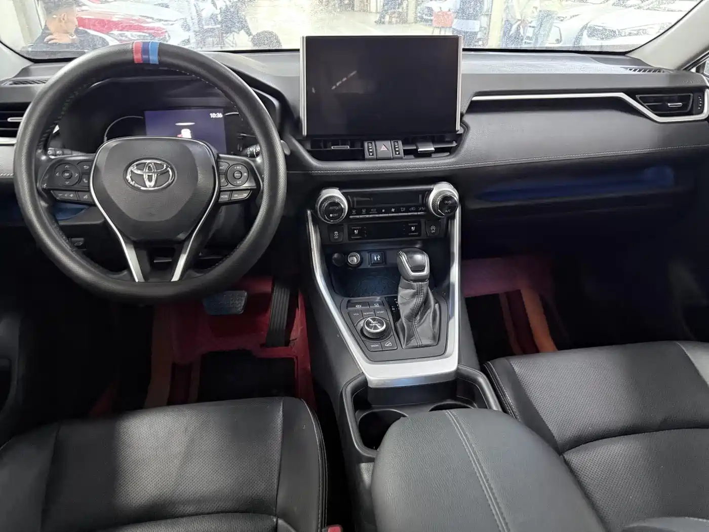 Toyota Wildlander 2020 2.0L CVT AWD Premium Edition фото 13