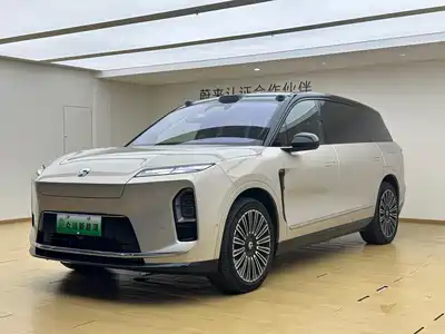 NIO ES8
