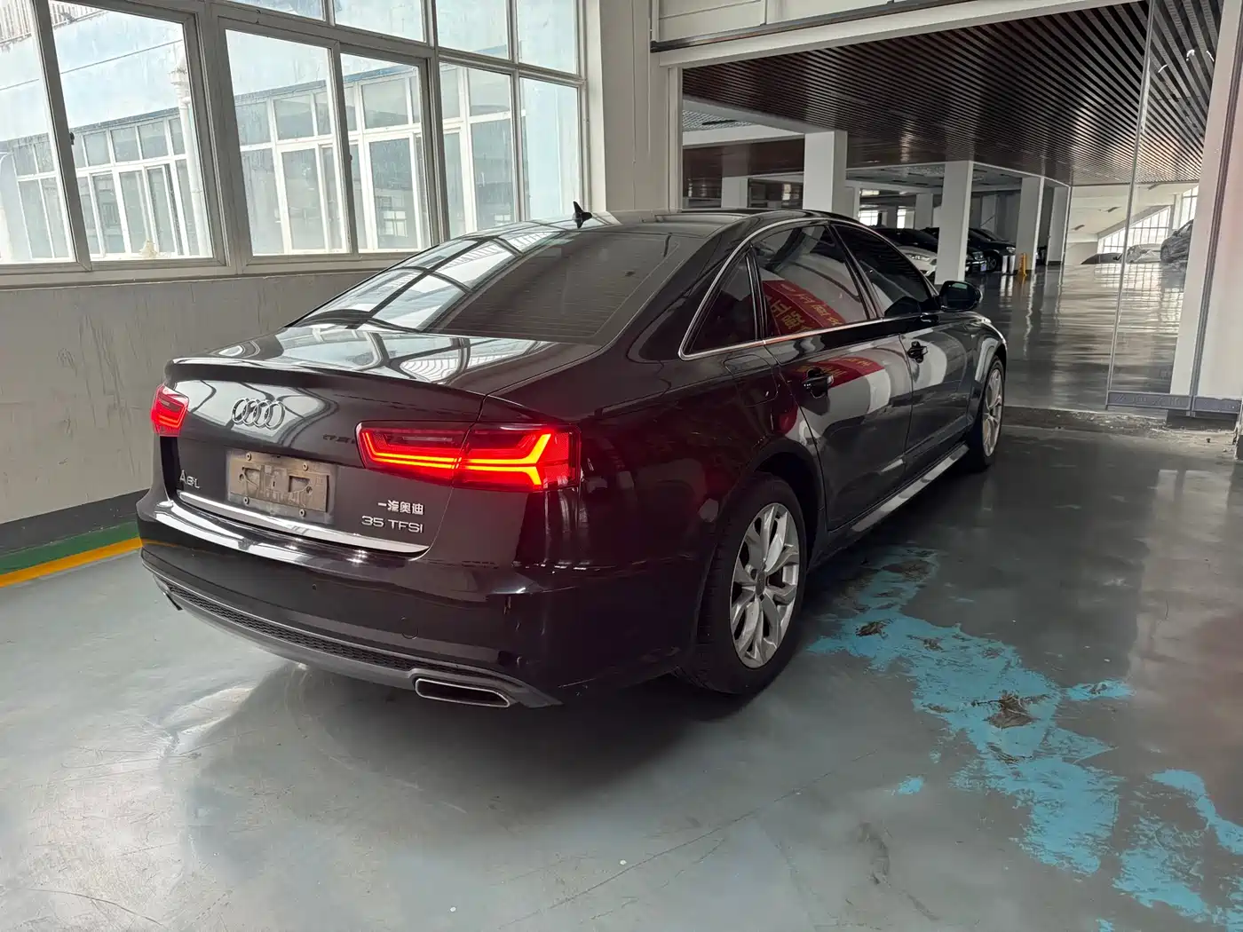 Audi A6L 2018 30th Anniversary 35 TFSI Fashion фото 4
