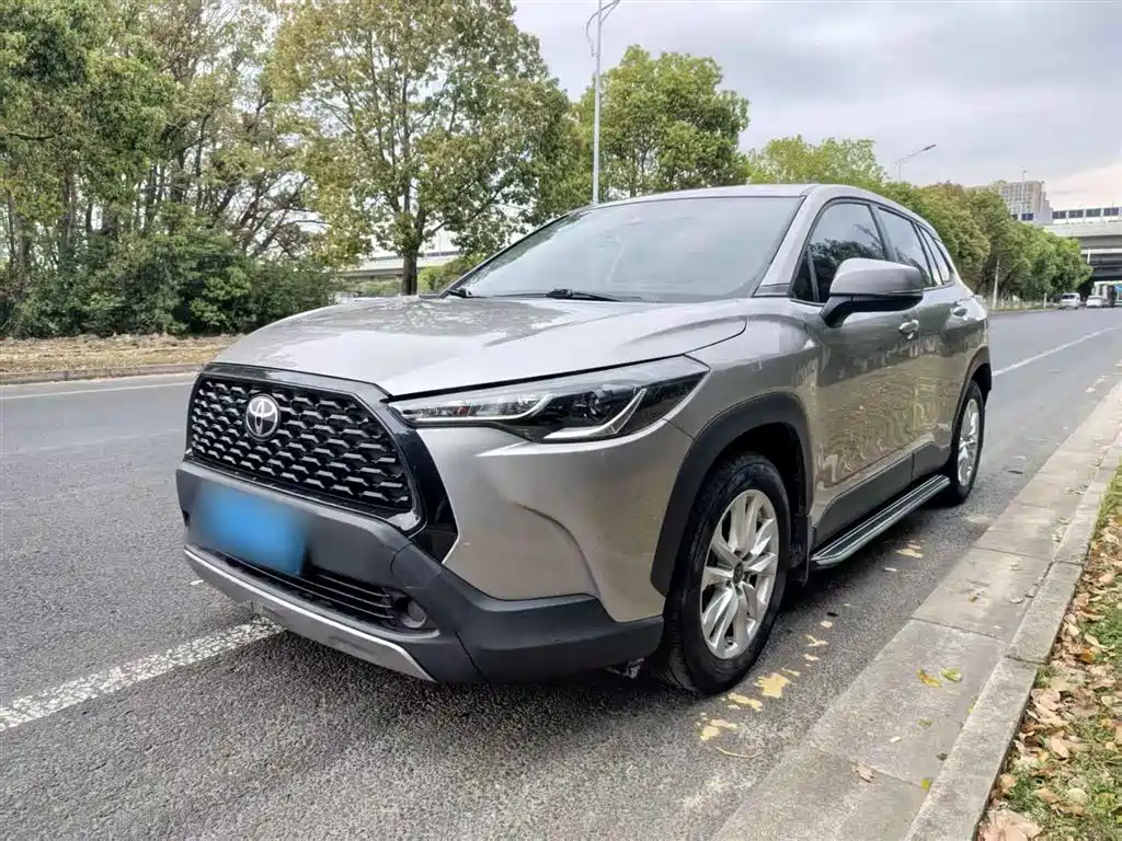 Toyota Corolla Cross 2022 2.0L Pioneer Edition