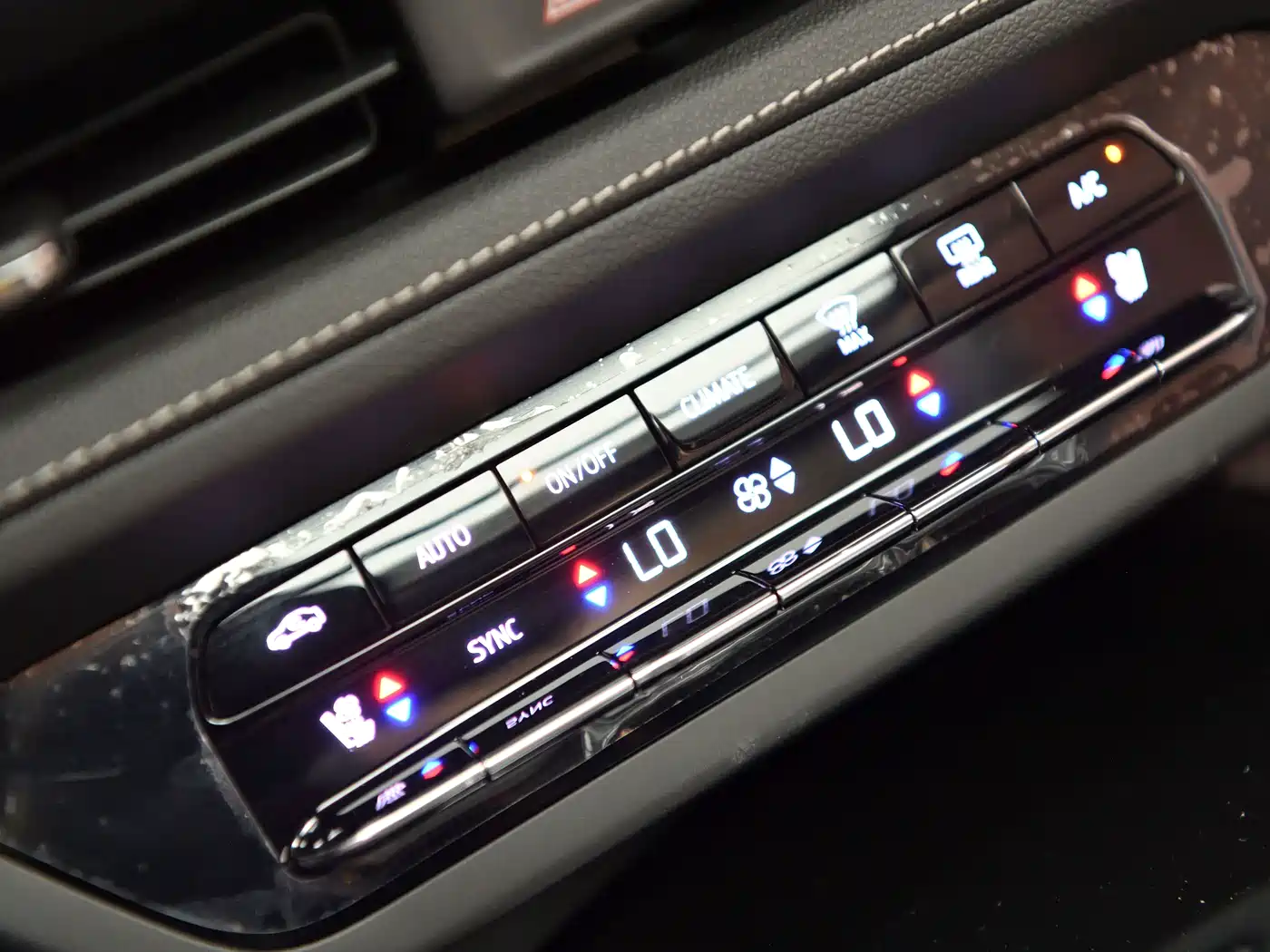 Buick Envision S 2020 2020 Enclave S 652T FWD Limited S Sport Edition