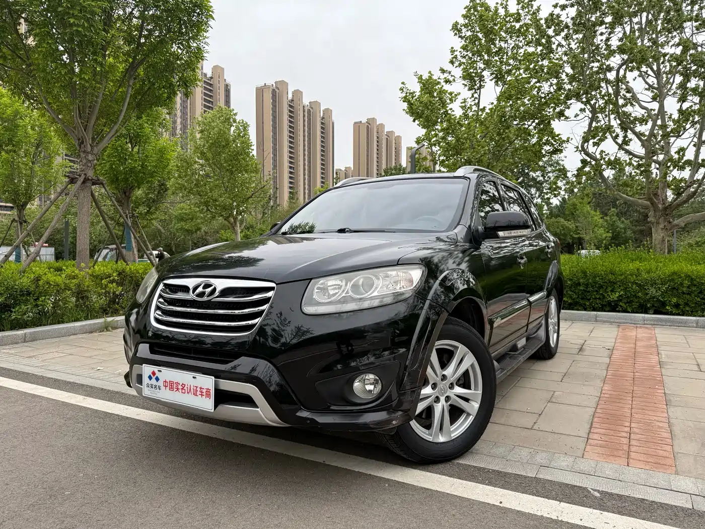 Hyundai Santa Fe Classic 2010 2.4 Luxury 7-Seater AWD фото 5
