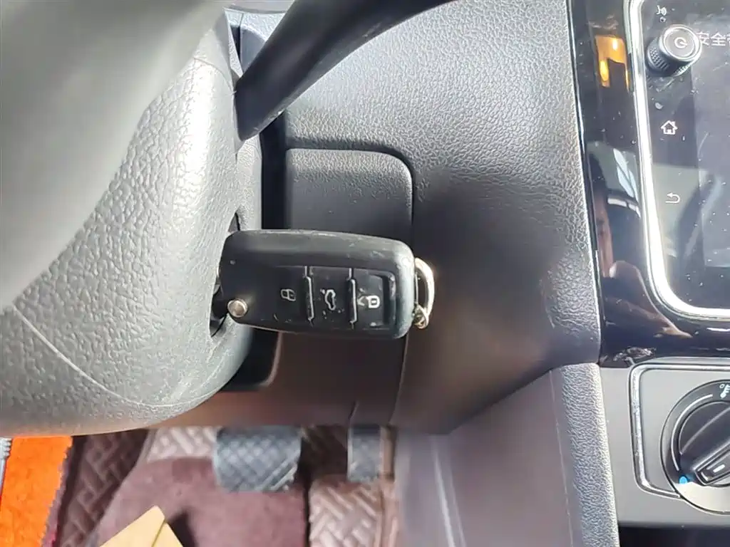 Volkswagen Polo 2018 1.5L Auto Comfort фото 9